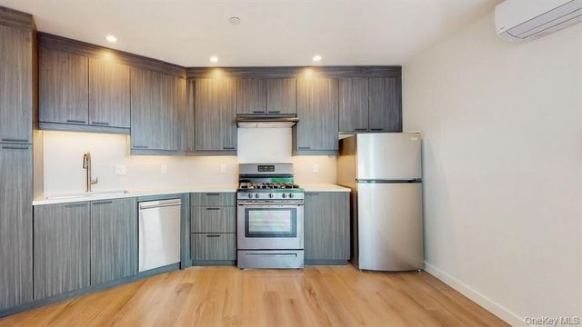 16 Tiernans Lane, Dobbs Ferry, NY 10522