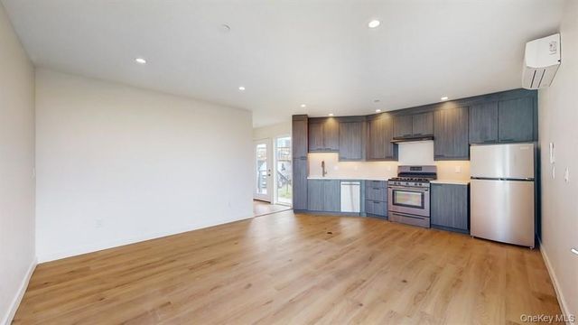 16 Tiernans Lane, Dobbs Ferry, NY 10522