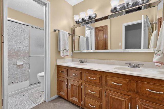 7214 Creek Crest Drive, Houston, TX 77095