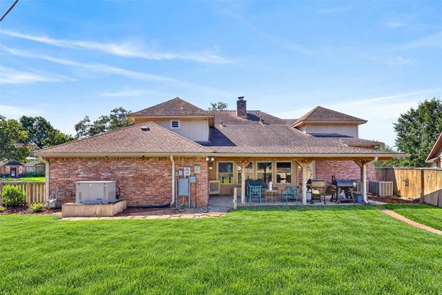 7214 Creek Crest Drive, Houston, TX 77095