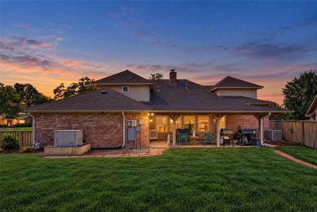 7214 Creek Crest Drive, Houston, TX 77095