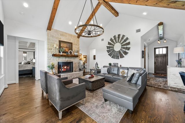 331 Mcclendon Road, Lavon, TX 75166