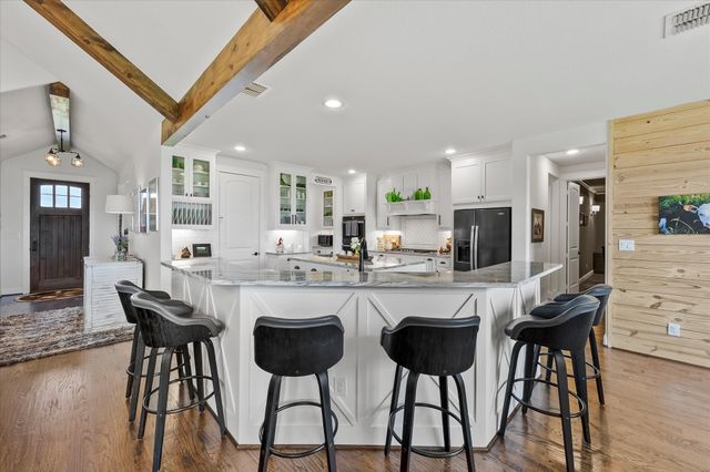 331 Mcclendon Road, Lavon, TX 75166