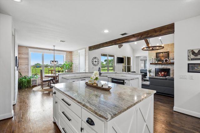 331 Mcclendon Road, Lavon, TX 75166