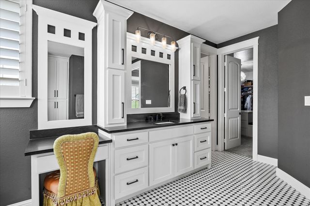 331 Mcclendon Road, Lavon, TX 75166