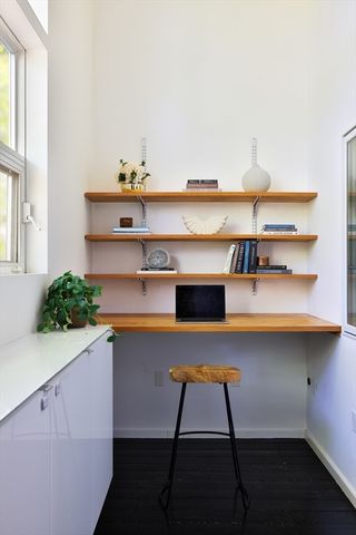 11 Village Street E, Somerville, MA 02143