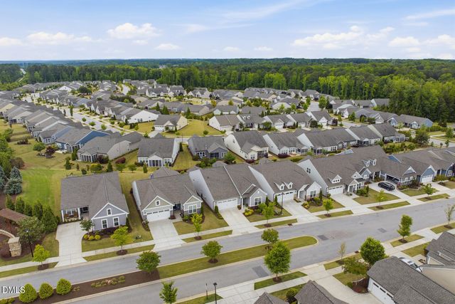 924 Del Webb Manor Avenue, Wake Forest, NC 27587