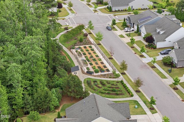 924 Del Webb Manor Avenue, Wake Forest, NC 27587