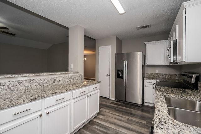 1923 Nemechek Drive, Dallas, TX 75217