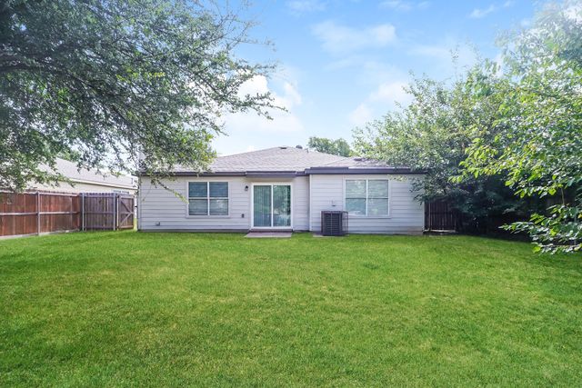1923 Nemechek Drive, Dallas, TX 75217