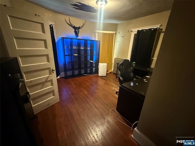 63 Saint Paul Avenue, Newark, NJ 07106