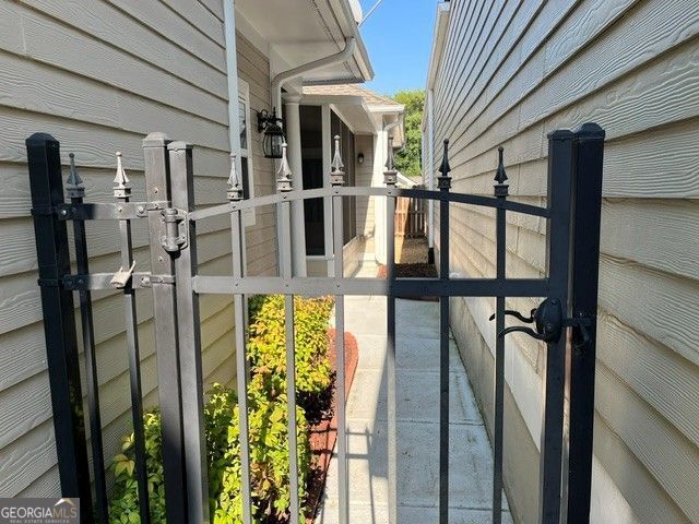 311 Acuba View, Woodstock, GA 30188