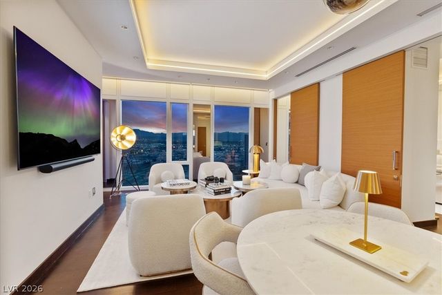 3750 Las Vegas Boulevard 2911, Las Vegas, NV 89158