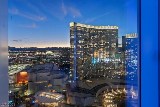 3750 Las Vegas Boulevard 2911, Las Vegas, NV 89158