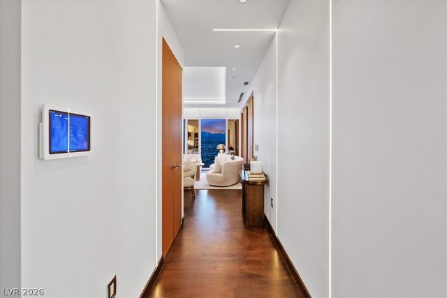 3750 Las Vegas Boulevard 2911, Las Vegas, NV 89158