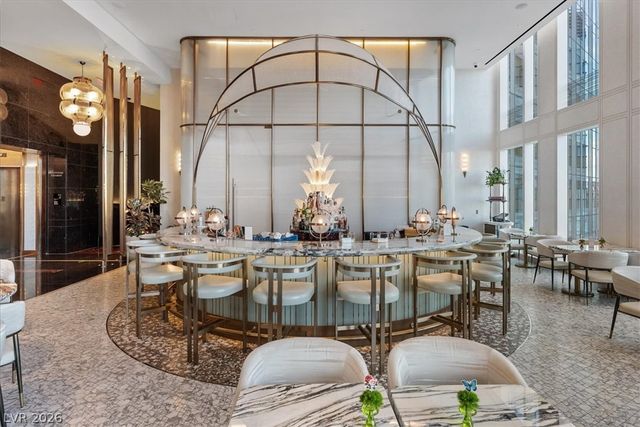 3750 Las Vegas Boulevard 2911, Las Vegas, NV 89158