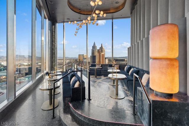 3750 Las Vegas Boulevard 2911, Las Vegas, NV 89158