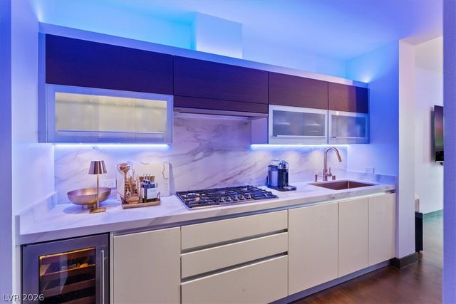 3750 Las Vegas Boulevard 2911, Las Vegas, NV 89158