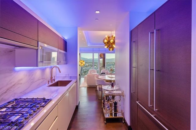 3750 Las Vegas Boulevard 2911, Las Vegas, NV 89158