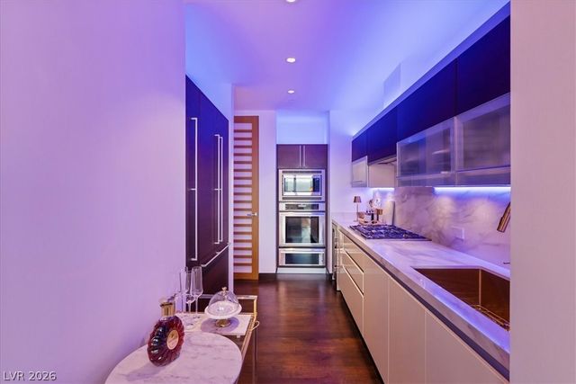 3750 Las Vegas Boulevard 2911, Las Vegas, NV 89158