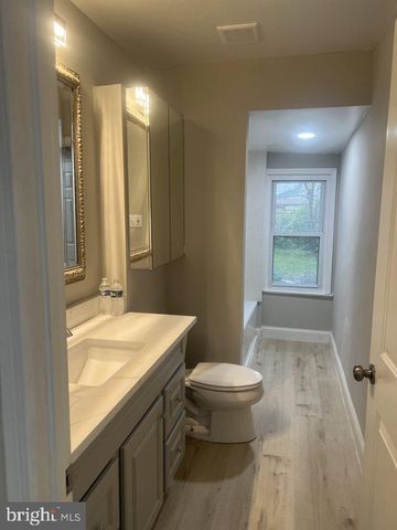 3 LAKECREST CIR, Greenbelt, MD 20770