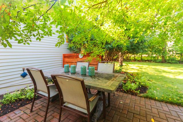 5050 REDBUD COURT, Green Bay, WI 54311