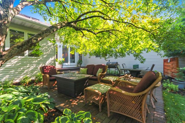 5050 REDBUD COURT, Green Bay, WI 54311