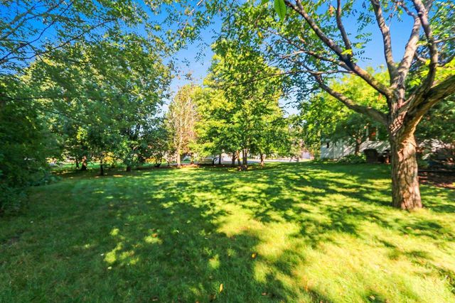 5050 REDBUD COURT, Green Bay, WI 54311