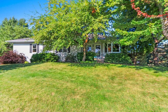 5050 REDBUD COURT, Green Bay, WI 54311