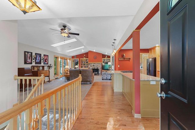 5050 REDBUD COURT, Green Bay, WI 54311