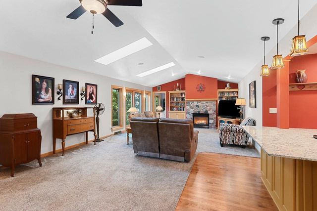 5050 REDBUD COURT, Green Bay, WI 54311