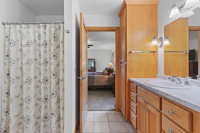 5050 REDBUD COURT, Green Bay, WI 54311