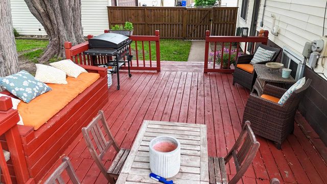 1217 E MITCHELL AVENUE, Appleton, WI 54915