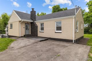 5207 Hamilton Avenue, St Louis, MO 63136
