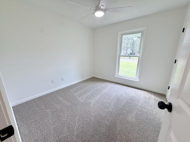 107 Bartlet Dr, Dothan, AL 36305