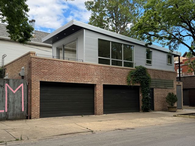 2159 W Evergreen Avenue 4, Chicago, IL 60622