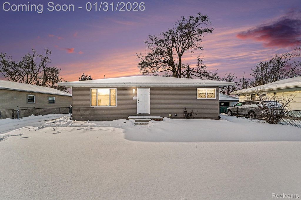 340 Woodlawn Avenue, Ypsilanti Charter Township, MI 48198