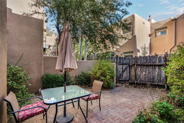 604-D Griffin Street, Santa Fe, NM 87501