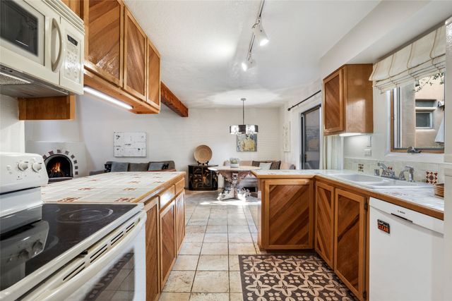 604-D Griffin Street, Santa Fe, NM 87501