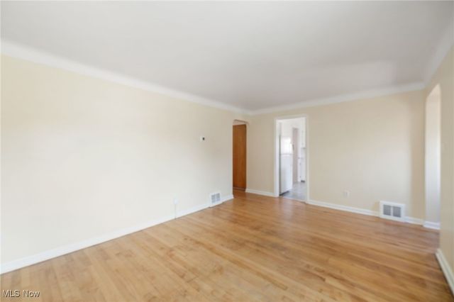 6096 Wareham Drive, Parma, OH 44129