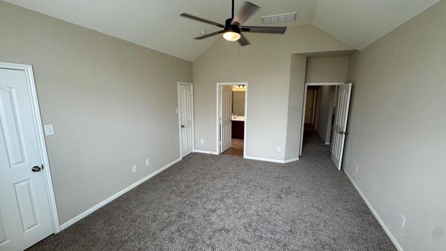 10006 Kendahlwood Lane, Tomball, TX 77375