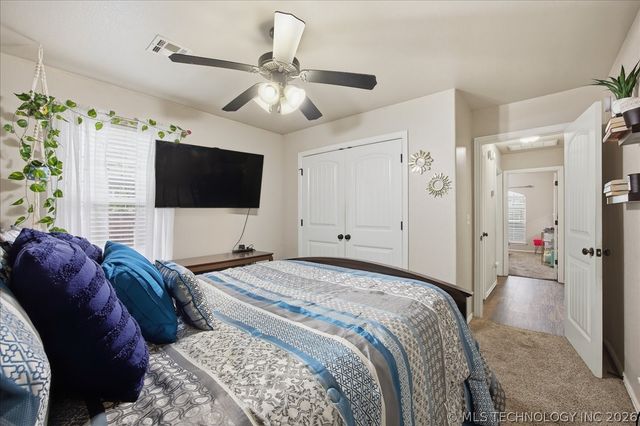 5212 Barr Drive, Sand Springs, OK 74063
