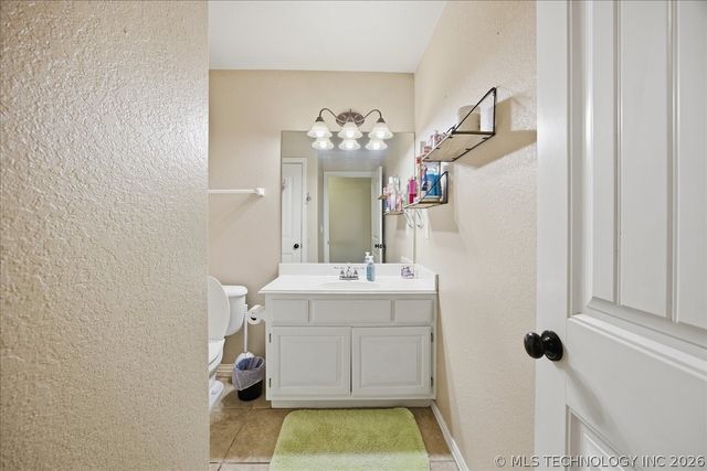 5212 Barr Drive, Sand Springs, OK 74063