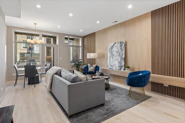 2450 N Clybourn Avenue 2, Chicago, IL 60614