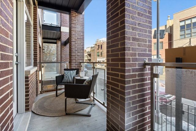 2450 N Clybourn Avenue 2, Chicago, IL 60614