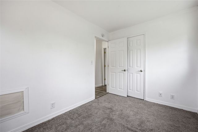 3210 Carriage Drive SW, Cedar Rapids, IA 52404
