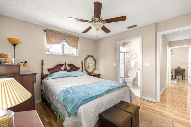 11521 SW 85TH AVENUE, Ocala, FL 34481