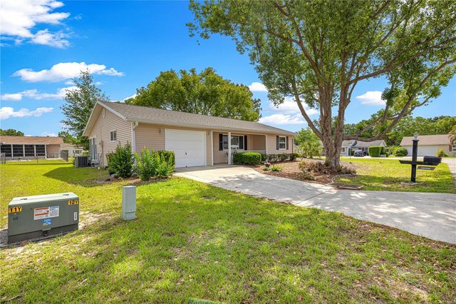 11521 SW 85TH AVENUE, Ocala, FL 34481