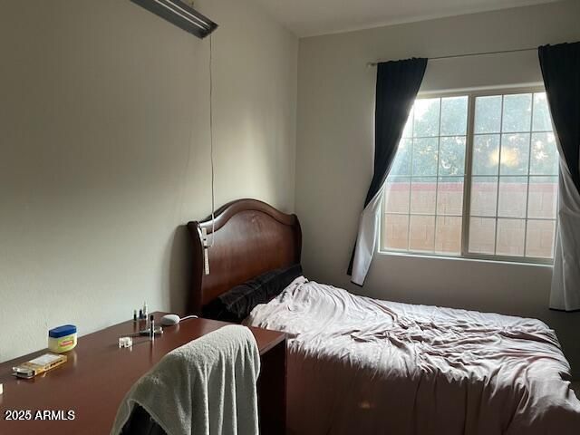 1911 E HORSESHOE Drive, Chandler, AZ 85249