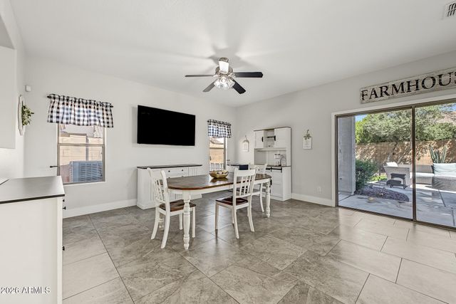 700 W DESERT BASIN Drive, San Tan Valley, AZ 85143